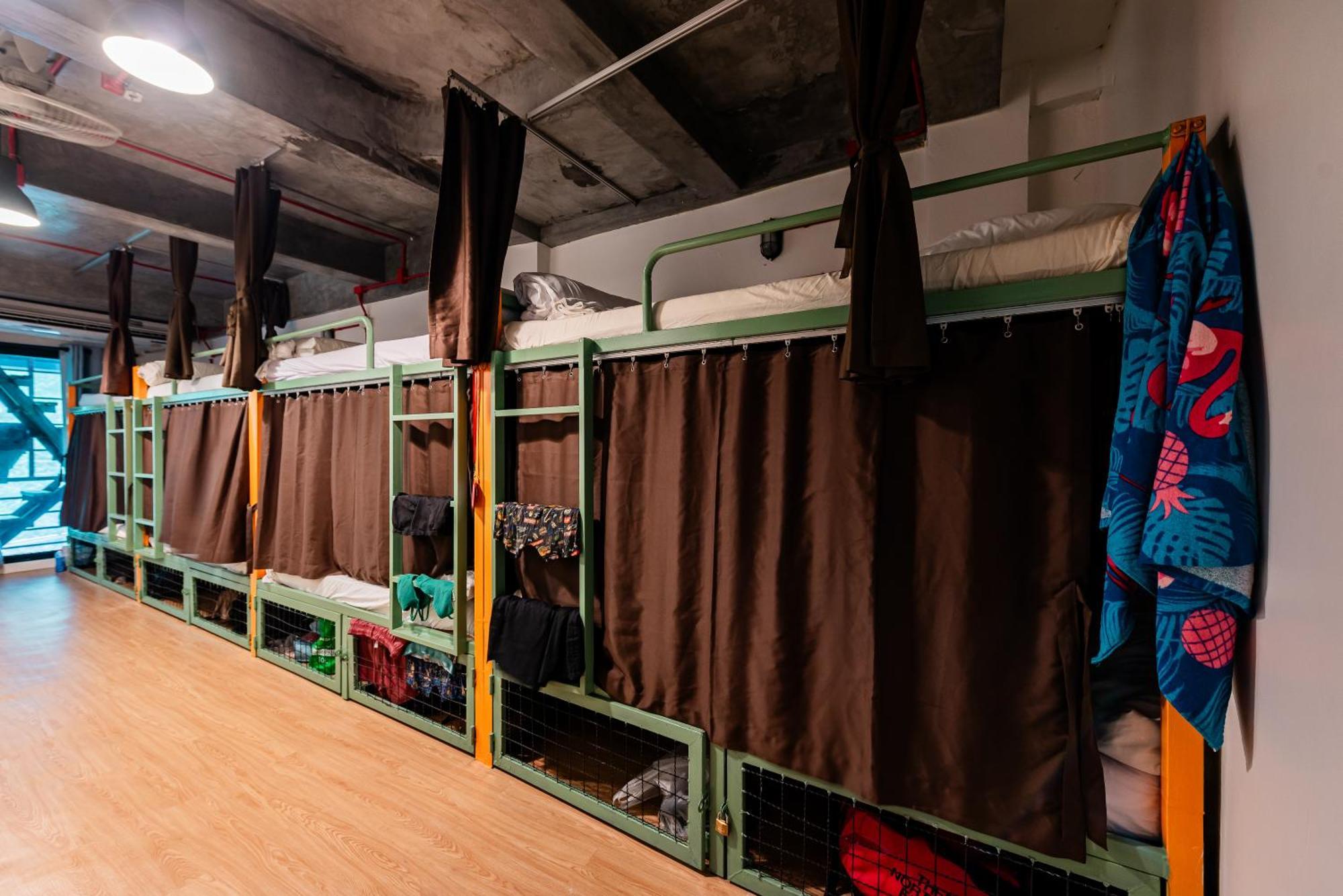 Sleeper Hostel Ао Нанг Экстерьер фото