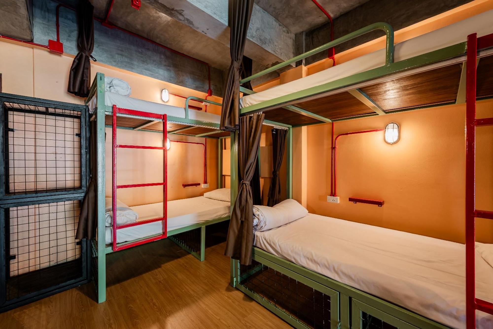 Sleeper Hostel Ао Нанг Экстерьер фото