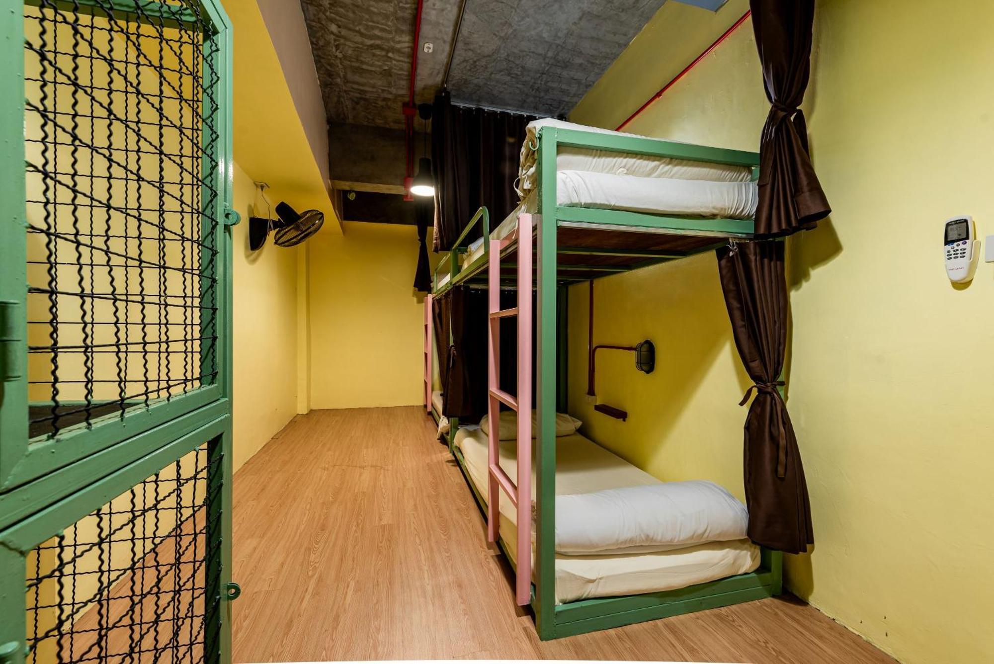Sleeper Hostel Ао Нанг Экстерьер фото
