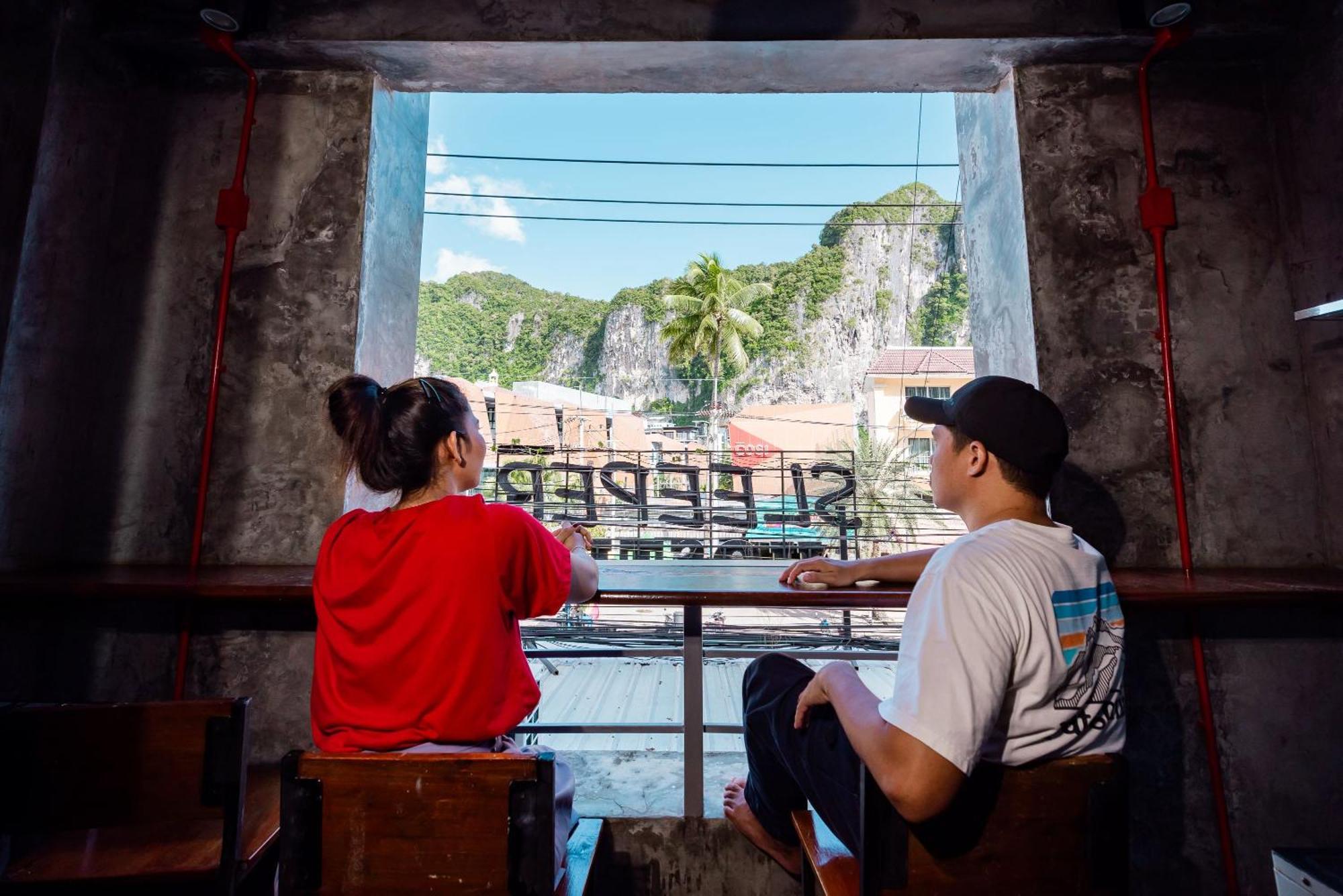 Sleeper Hostel Ao Nang Экстерьер фото