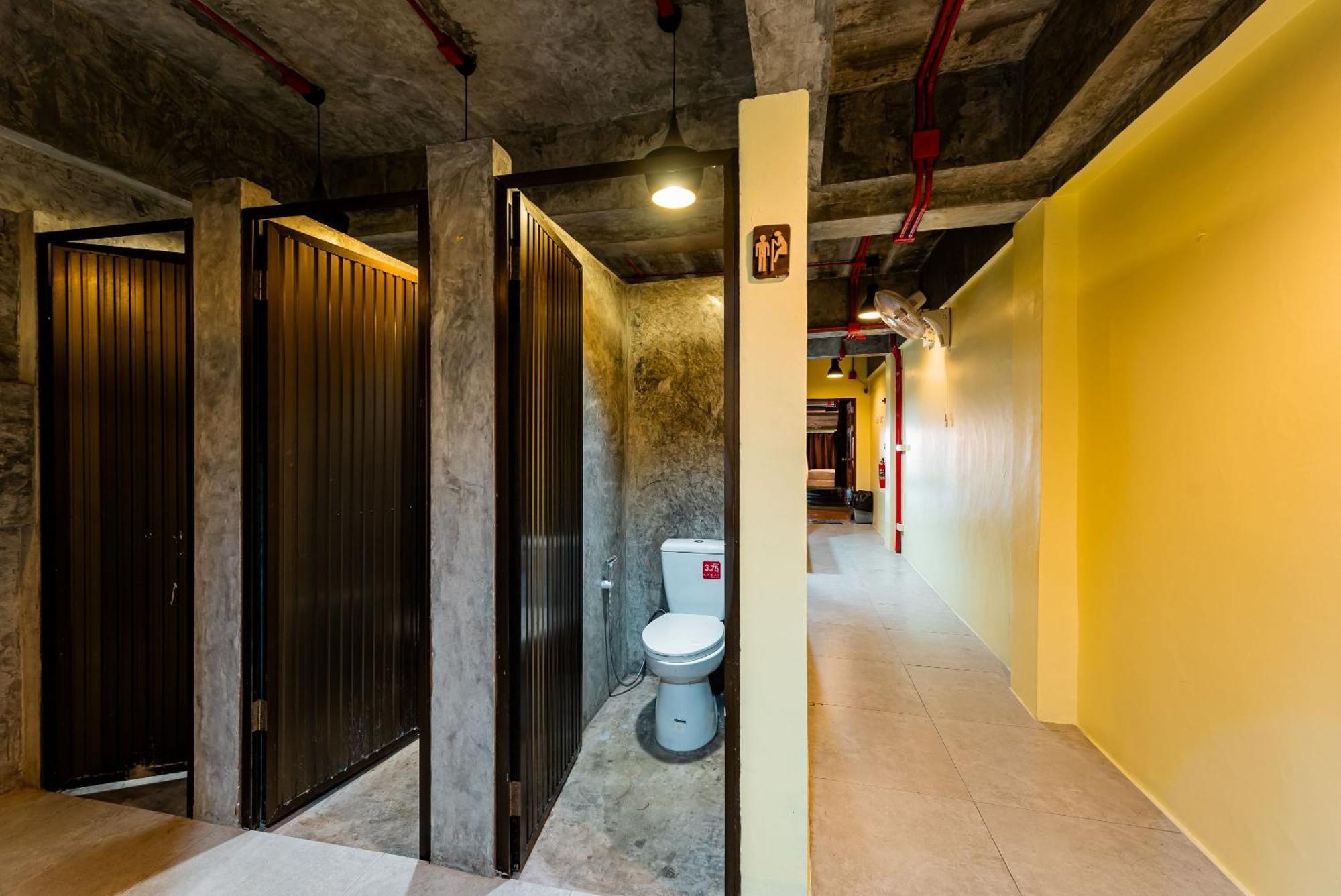Sleeper Hostel Ао Нанг Экстерьер фото