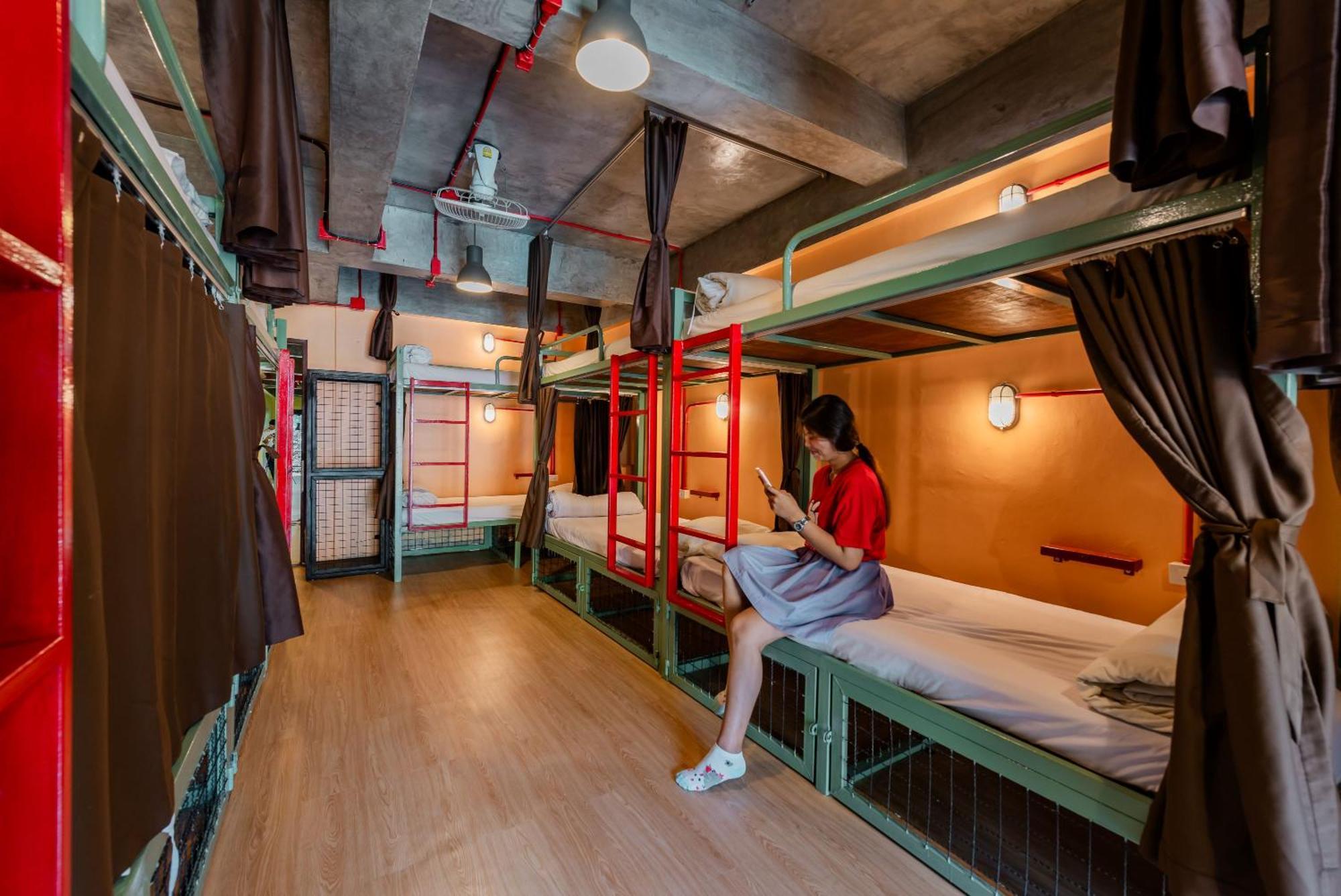 Sleeper Hostel Ао Нанг Номер фото